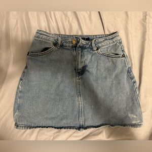 Denim mini skirt!